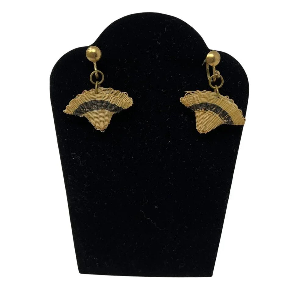 Hat Earrings Rattan Vintage Gold Tone Screw Back Tan‎